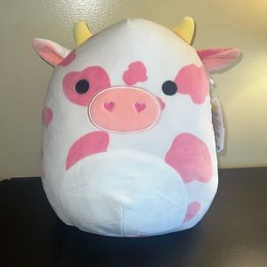 NWT Squishmallow Evangelica Pink Valentine’s day Cow 11”